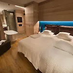 Otel Bivio Plaza