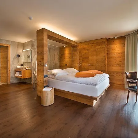 Hotel Bivio Plaza 4*